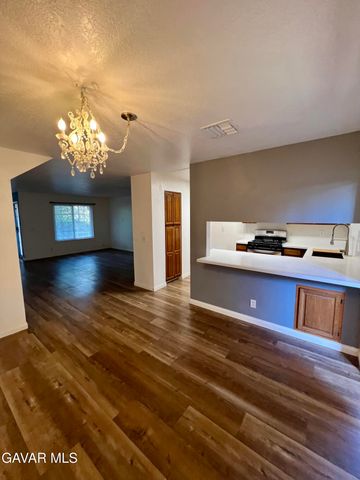 43673 Park Avenue, Lancaster, CA 93534