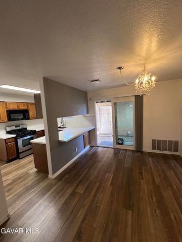 43673 Park Avenue, Lancaster, CA 93534