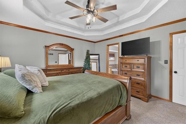 207 NE Bridge Place, Blue Springs, MO 64014
