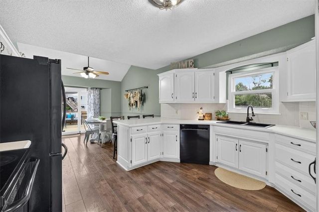 207 NE Bridge Place, Blue Springs, MO 64014