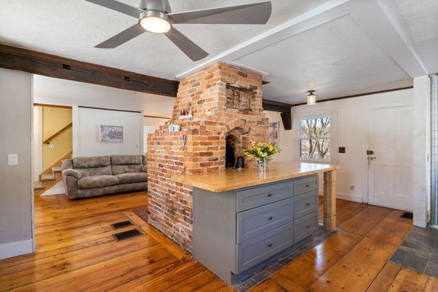 109 Scribner Road, Fremont, NH 03044