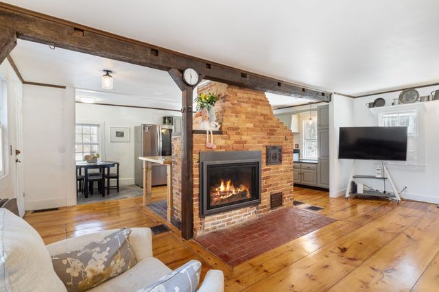 109 Scribner Road, Fremont, NH 03044