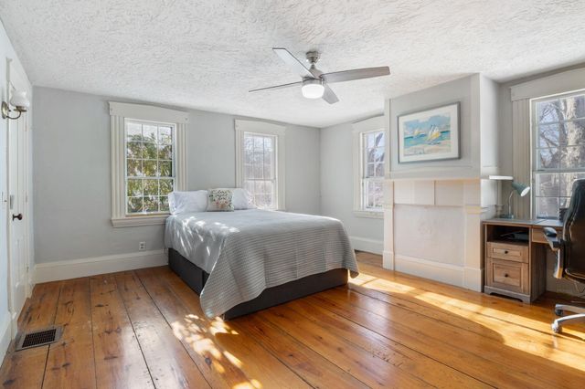 109 Scribner Road, Fremont, NH 03044