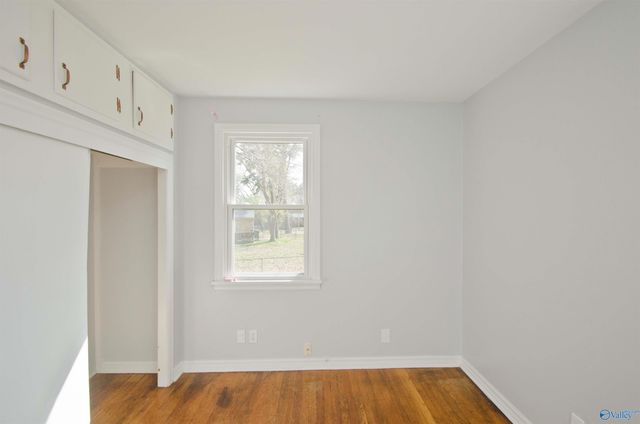 2205 East Arbor Drive NW, Huntsville, AL 35611