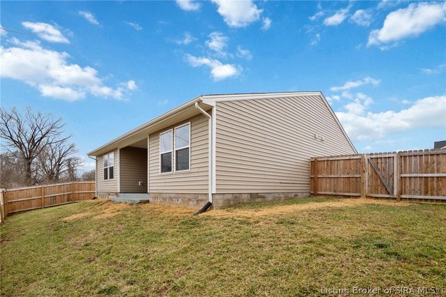 213 Lowell Avenue, Charlestown, IN 47111