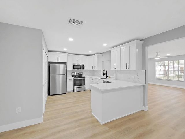 2415 GUN FLINT TRAIL, Palm Harbor, FL 34683