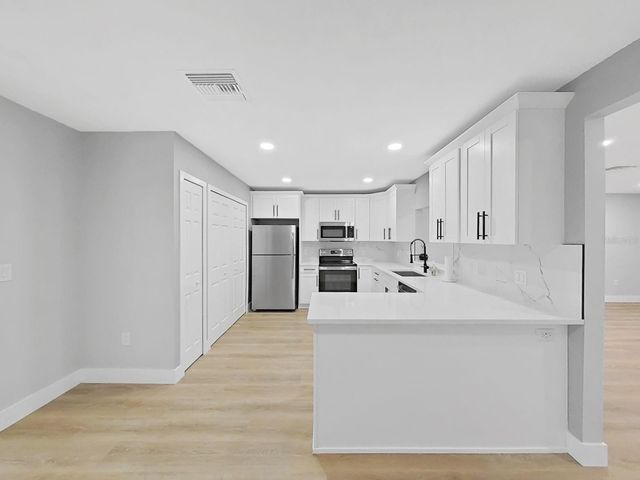 2415 GUN FLINT TRAIL, Palm Harbor, FL 34683