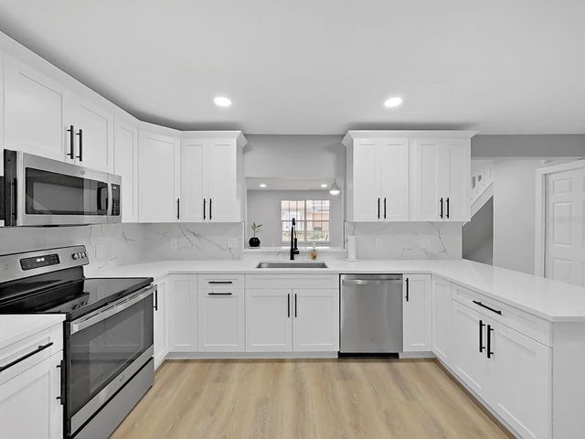 2415 GUN FLINT TRAIL, Palm Harbor, FL 34683