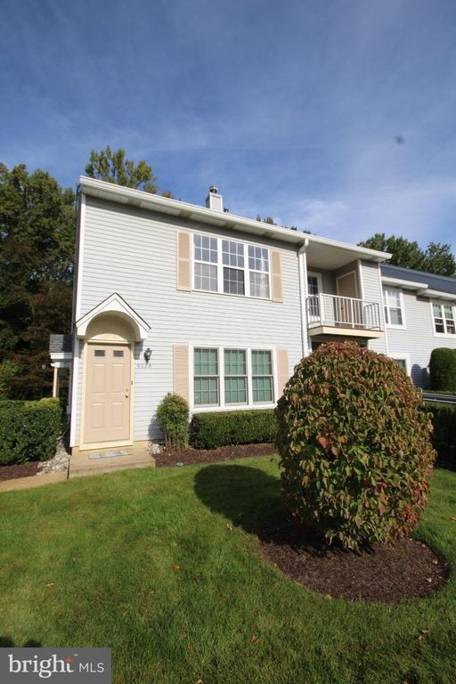 902-B RALSTON DR, Mount Laurel, NJ 08054
