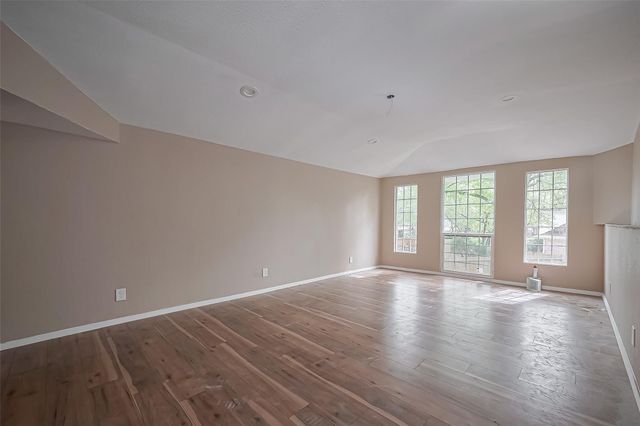 811 Loire Lane, Houston, TX 77090