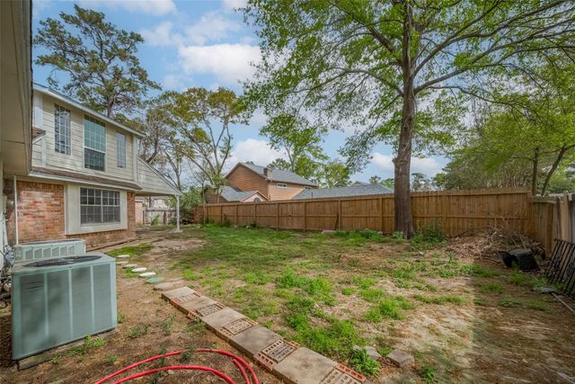 811 Loire Lane, Houston, TX 77090