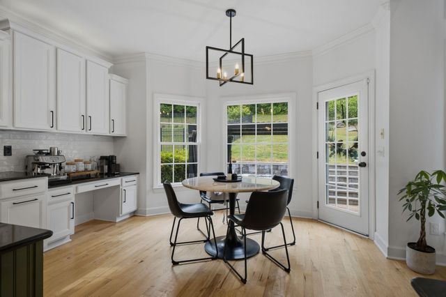 6741 Christiansted Ln, Nashville, TN 37211