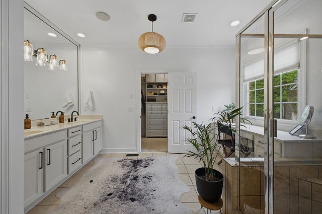 6741 Christiansted Ln, Nashville, TN 37211