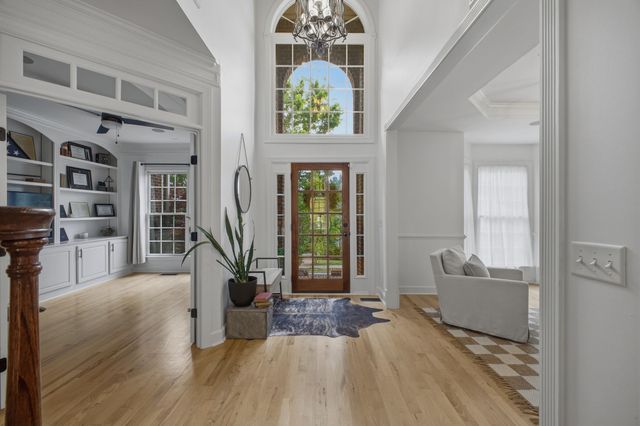 6741 Christiansted Ln, Nashville, TN 37211