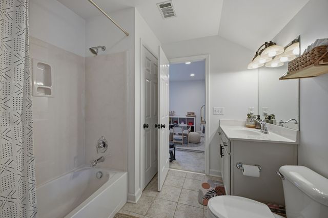 6741 Christiansted Ln, Nashville, TN 37211