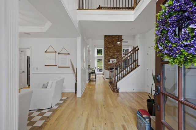 6741 Christiansted Ln, Nashville, TN 37211