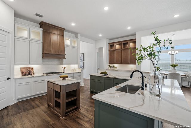 2402 Altiplano, San Antonio, TX 78245