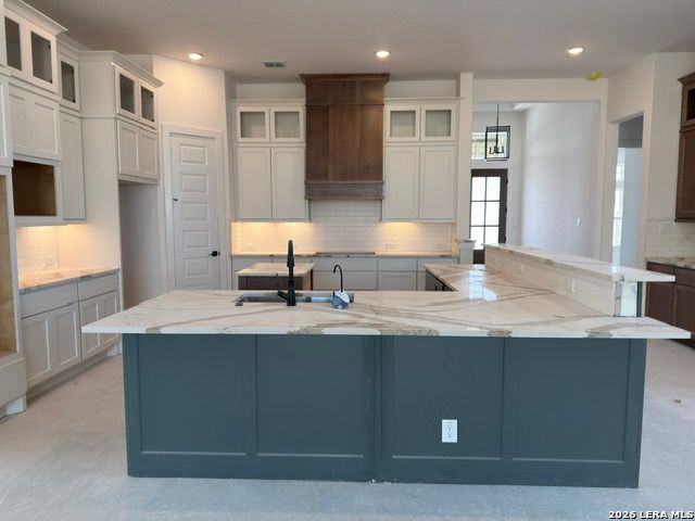 2402 Altiplano, San Antonio, TX 78245