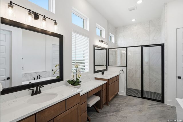 2402 Altiplano, San Antonio, TX 78245
