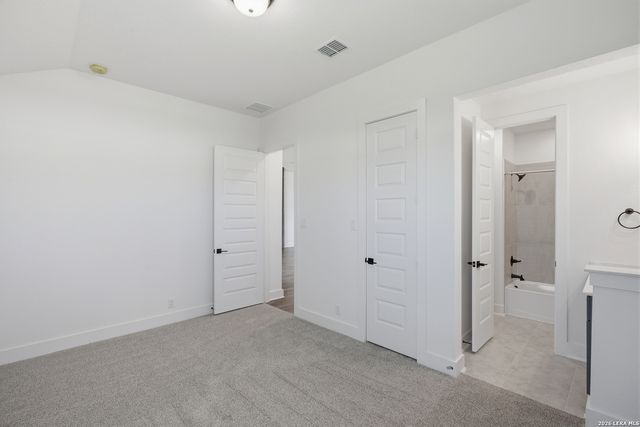 2402 Altiplano, San Antonio, TX 78245