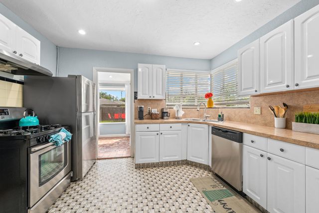 1202 N K Street, Lake Worth Beach, FL 33460