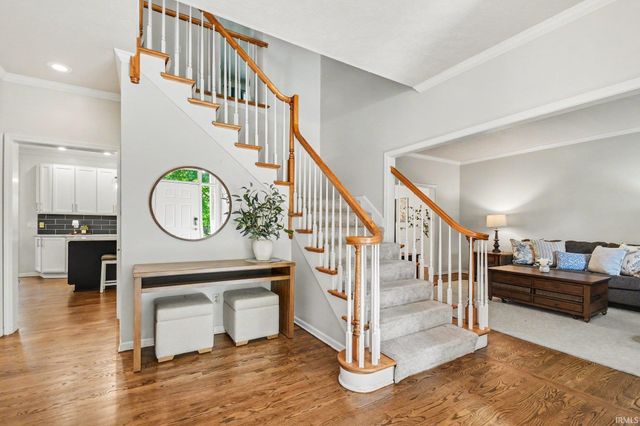 52611 Spring Valley Lane, Granger, IN 46530