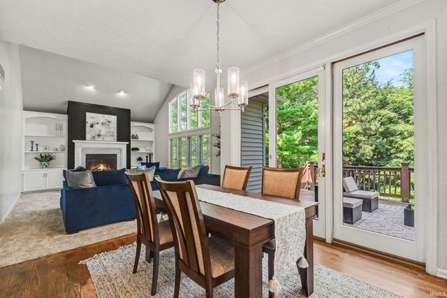 52611 Spring Valley Lane, Granger, IN 46530