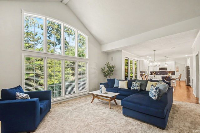 52611 Spring Valley Lane, Granger, IN 46530