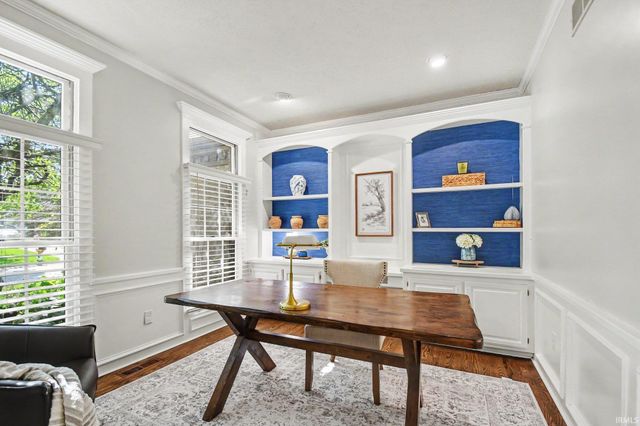 52611 Spring Valley Lane, Granger, IN 46530
