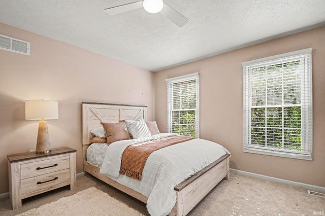 52611 Spring Valley Lane, Granger, IN 46530
