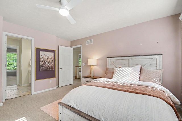 52611 Spring Valley Lane, Granger, IN 46530