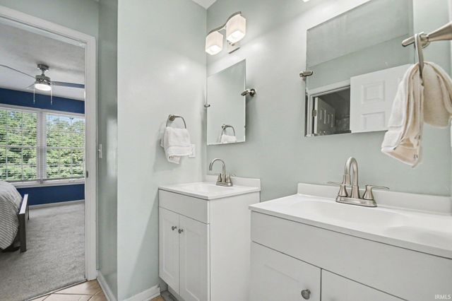 52611 Spring Valley Lane, Granger, IN 46530