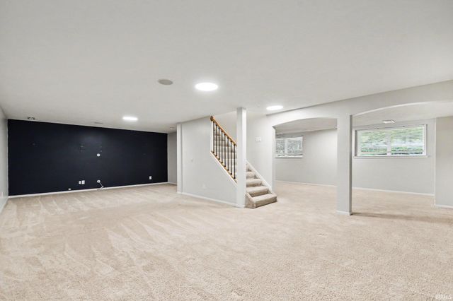 52611 Spring Valley Lane, Granger, IN 46530