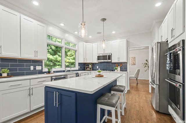 52611 Spring Valley Lane, Granger, IN 46530