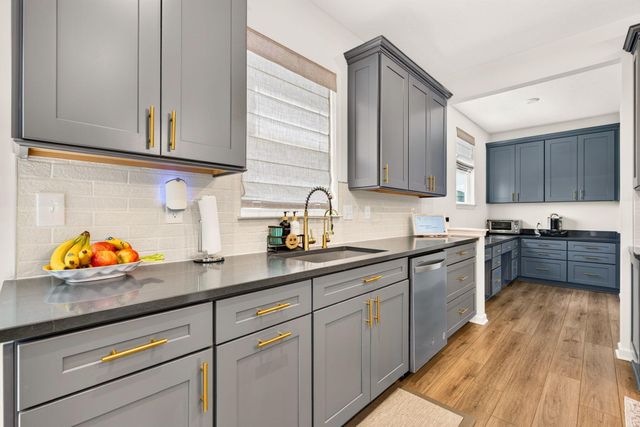 1837 Cavolo Drive, Hilliard, OH 43026