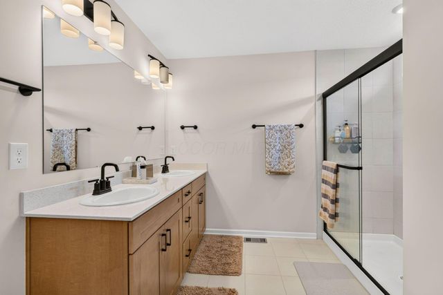 1837 Cavolo Drive, Hilliard, OH 43026