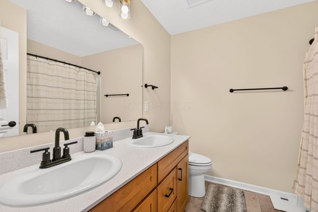 1837 Cavolo Drive, Hilliard, OH 43026