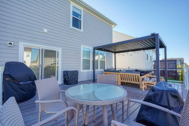 1837 Cavolo Drive, Hilliard, OH 43026