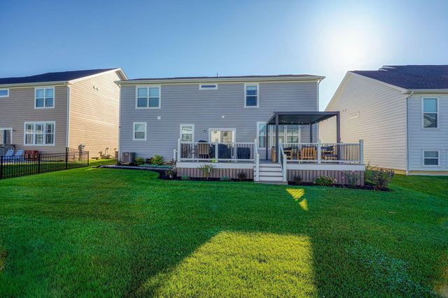 1837 Cavolo Drive, Hilliard, OH 43026