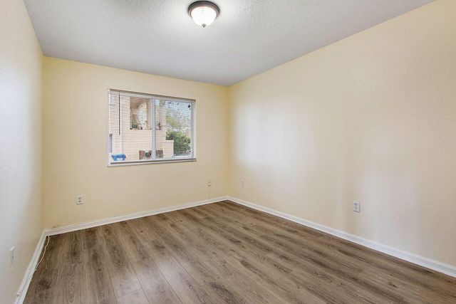 8460 NW 40th Street 84 60, Coral Springs, FL 33065