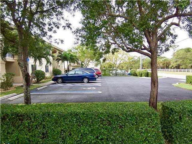 8460 NW 40th Street 84 60, Coral Springs, FL 33065