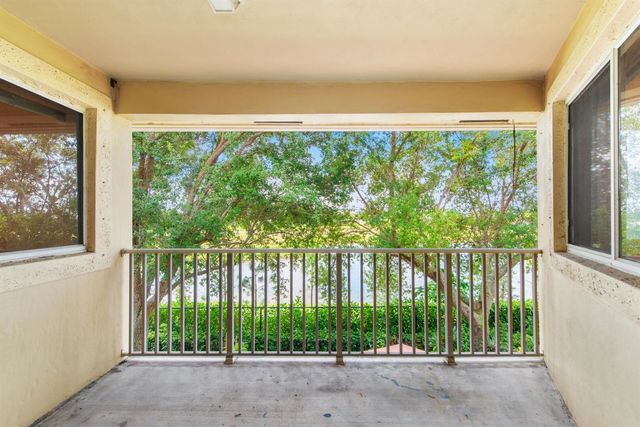 8460 NW 40th Street 84 60, Coral Springs, FL 33065