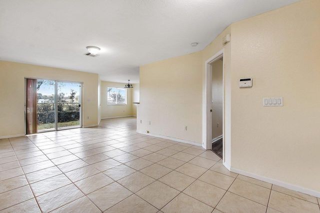 8460 NW 40th Street 84 60, Coral Springs, FL 33065