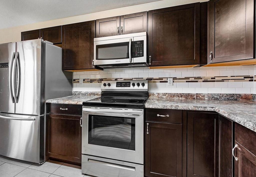 8460 NW 40th Street 84 60, Coral Springs, FL 33065