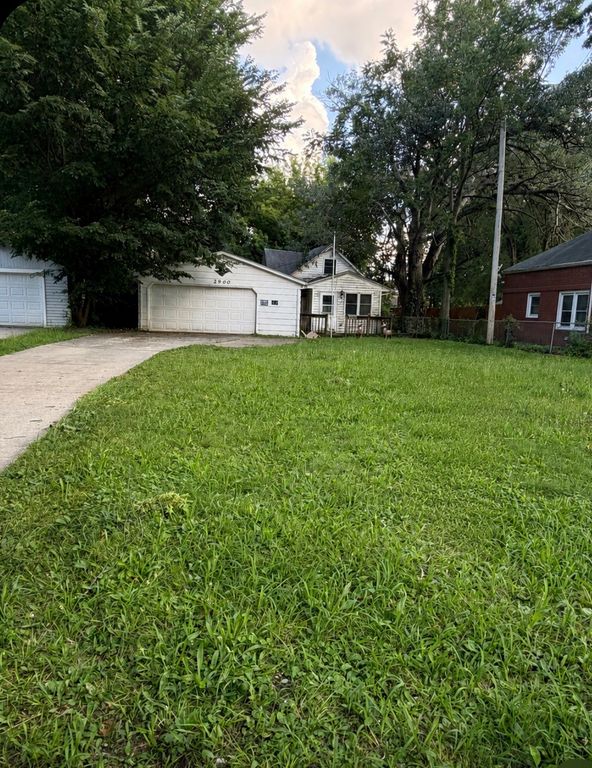 2900 Adams Avenue, Des Moines, IA 50310