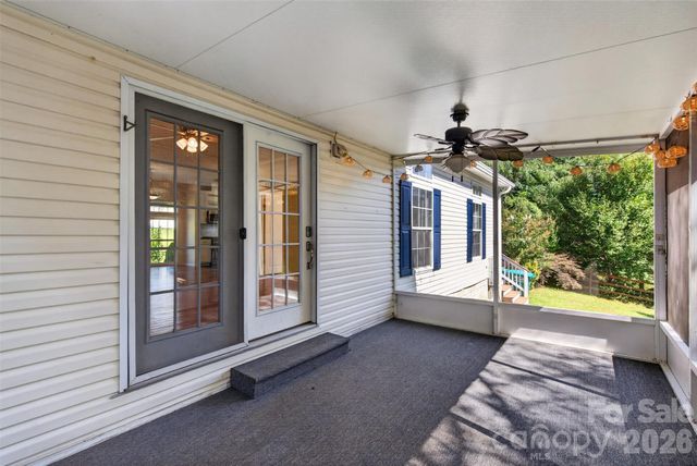 6 Enochs Way, Fletcher, NC 28732
