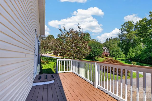 6 Enochs Way, Fletcher, NC 28732
