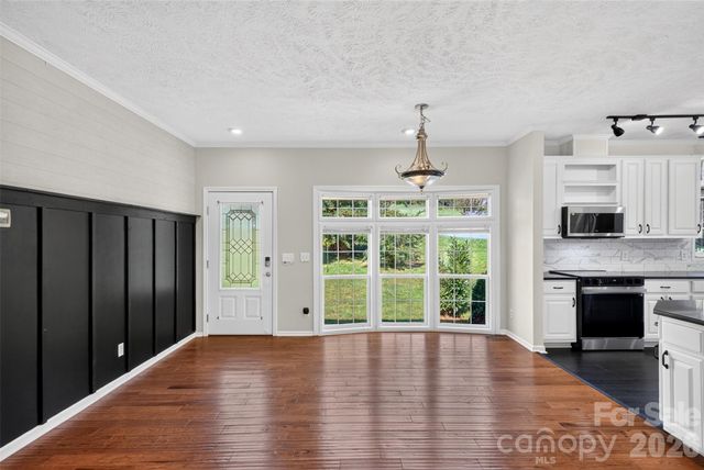 6 Enochs Way, Fletcher, NC 28732