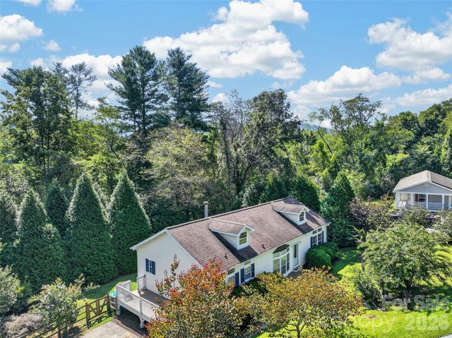 6 Enochs Way, Fletcher, NC 28732