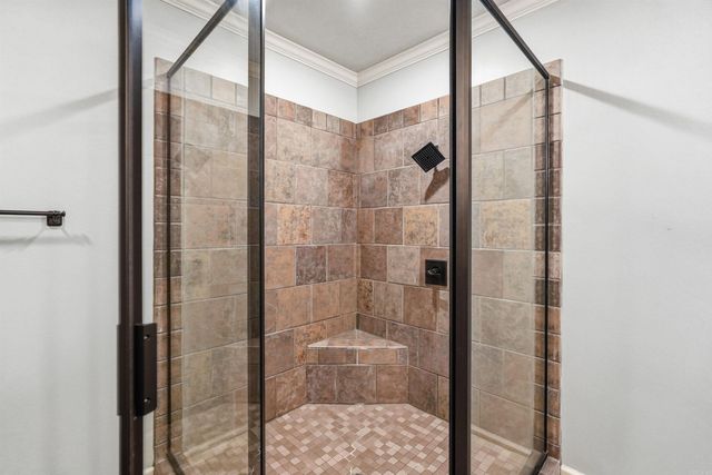 302 Hickory Creek Court, Little Rock, AR 72212